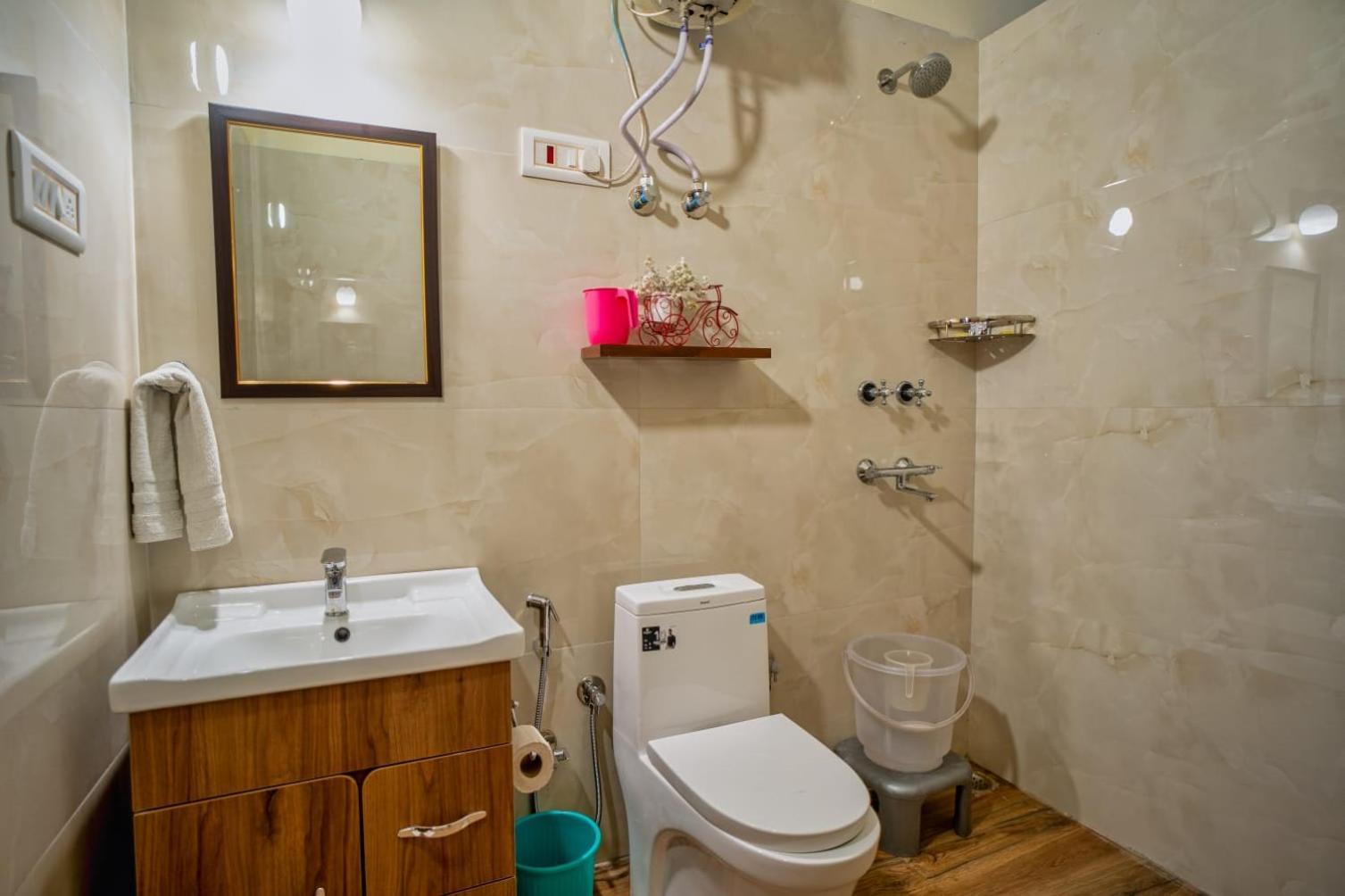 The Hive Cottage By Royal Collection Hotels Nainital Exterior foto